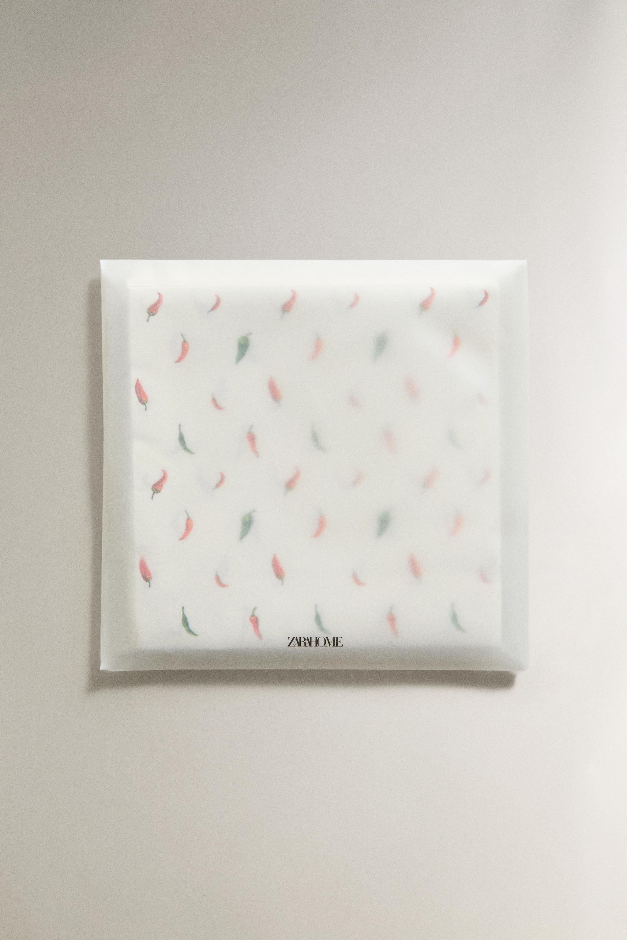 LOT DE 20 SERVIETTES EN PAPIER MOTIF PIMENT